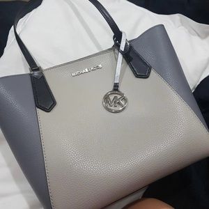 Michael Kors purse/tote